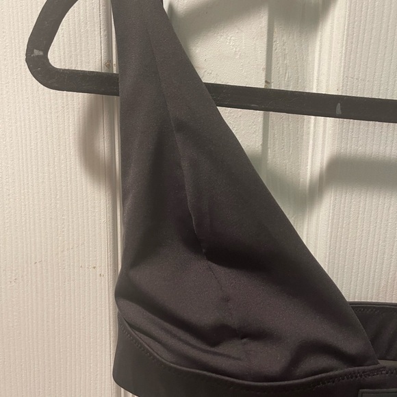 SKIMS Classic Black Bralette - Picture 3 of 5